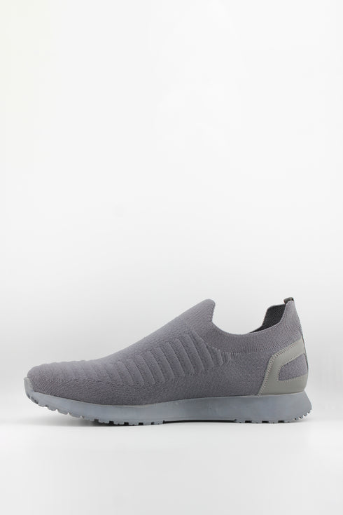 DFC Relax Men's Lightweight Knit Slip-On Sneaker